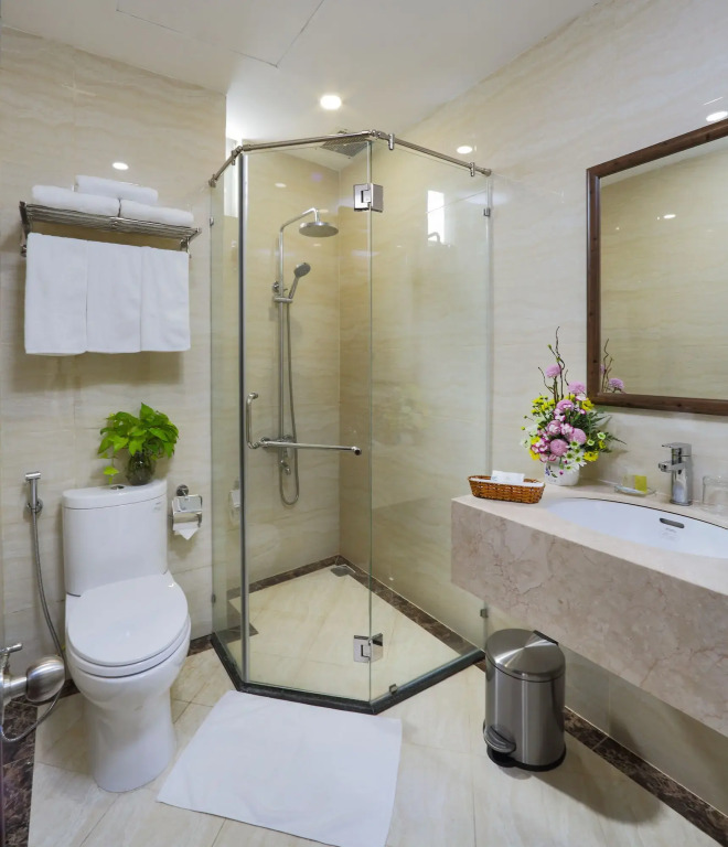 Golda Hotel