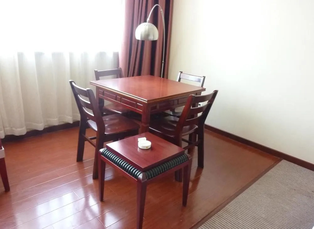 Wenfeng City Hotel