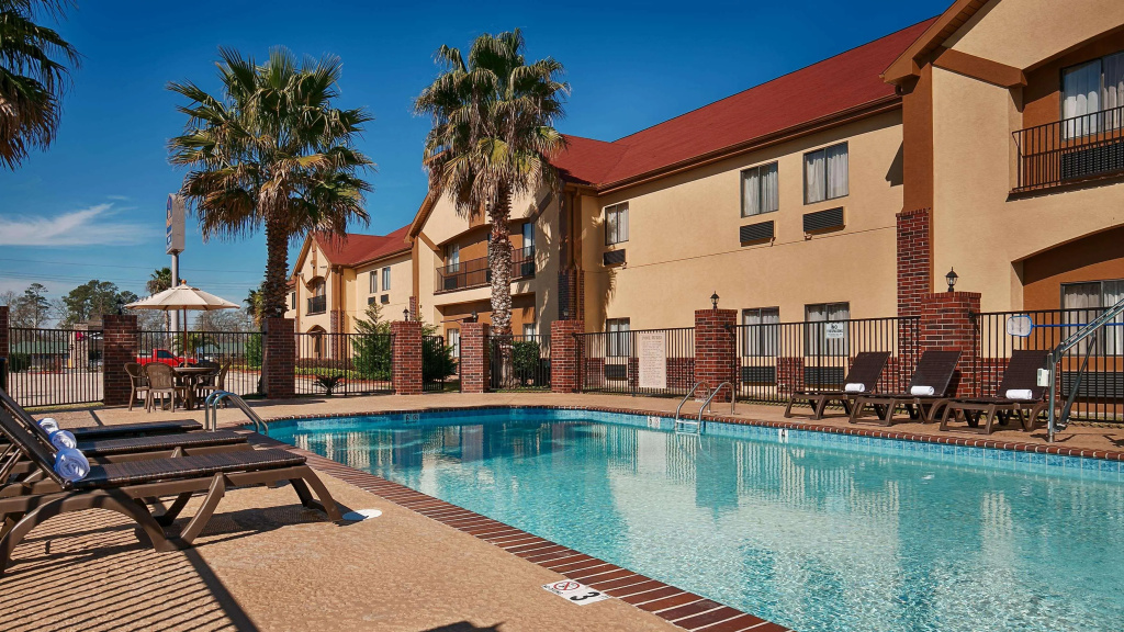 Best Western Inn & Suites - Lake Charles