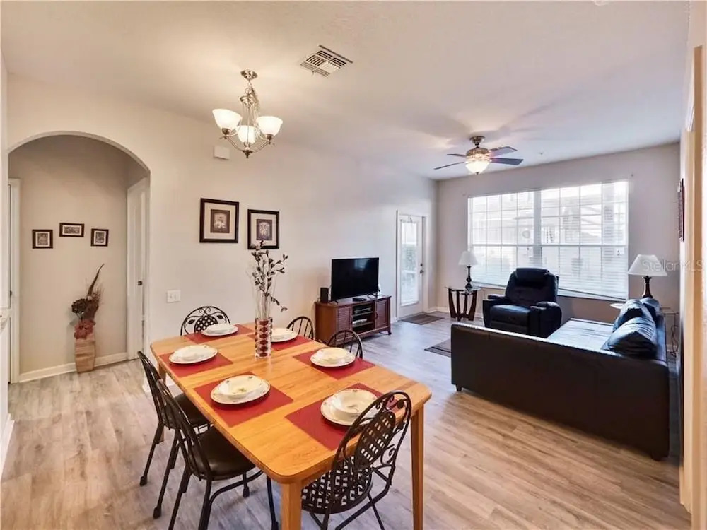 Windsor Palms-ru1084