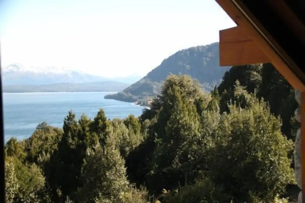 Las Morillas Huemul Lodge