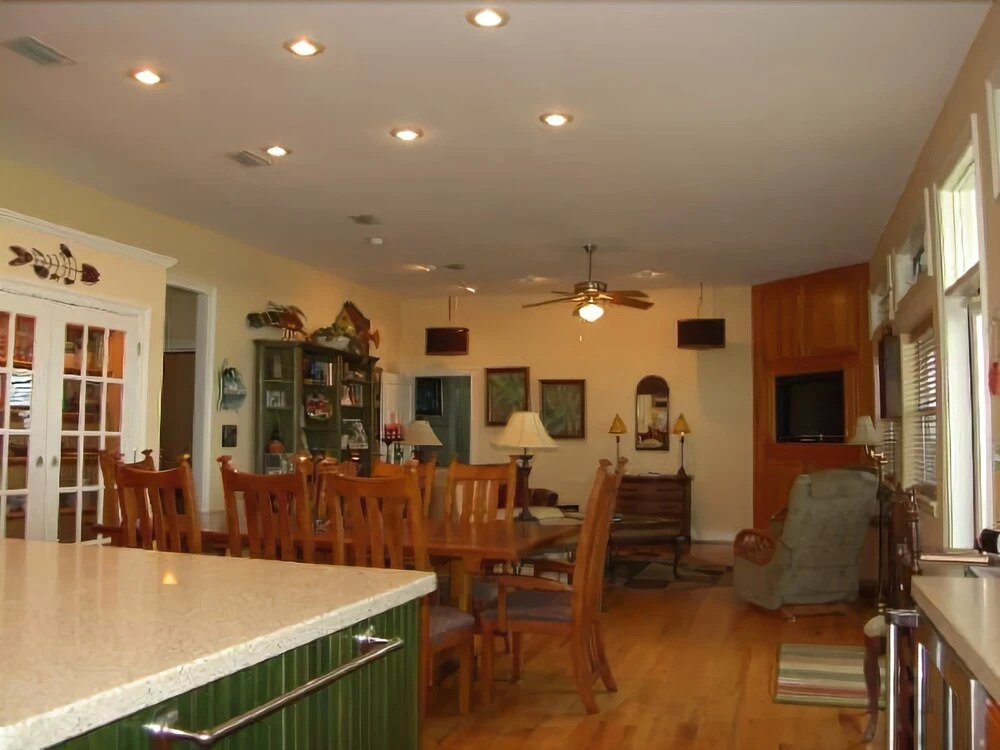 Grover s Place