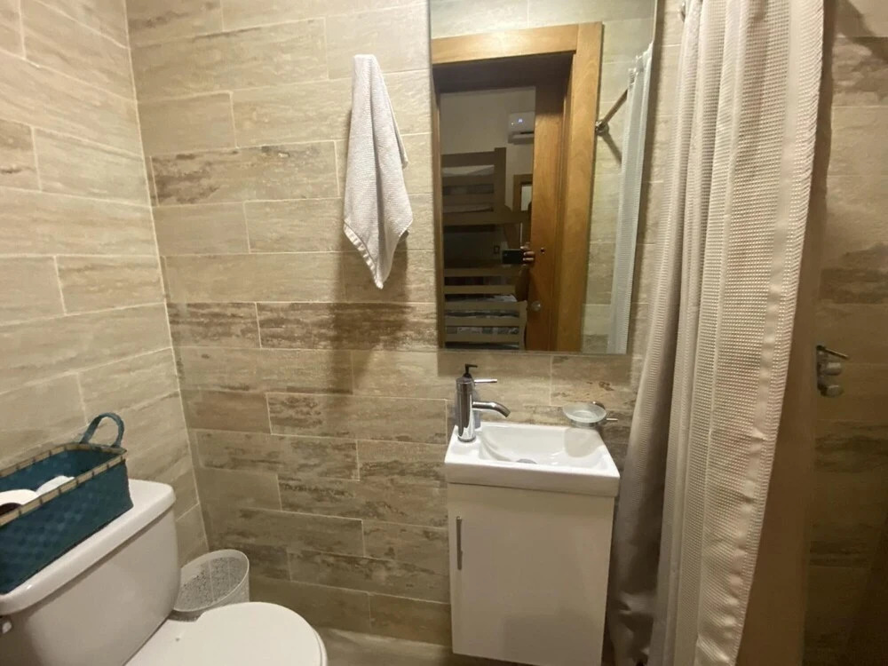 Georgeus 4BR Apartment at Blue Jacktar