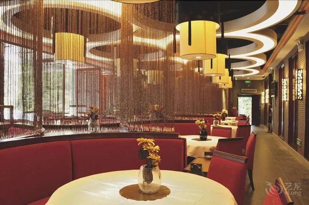 Zhuhai Beijing Hotel