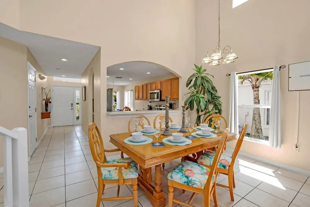 Spacious Pool Area and Game Room, Quiet Location Close to Disney #6lb73