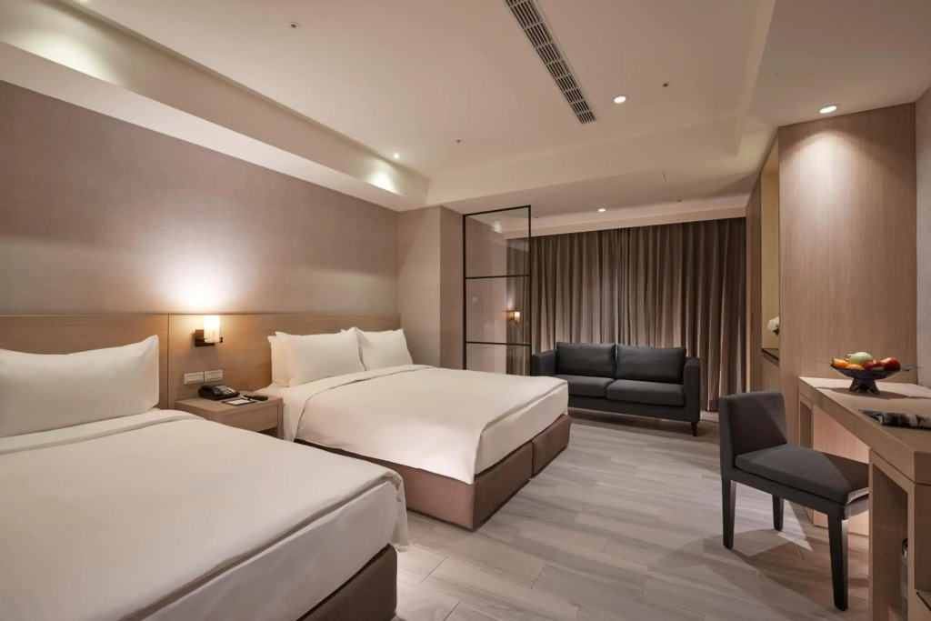 Grand Bay Resort Hotel