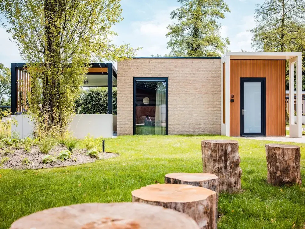 Spacious holiday home in Voorhuizen with terrace
