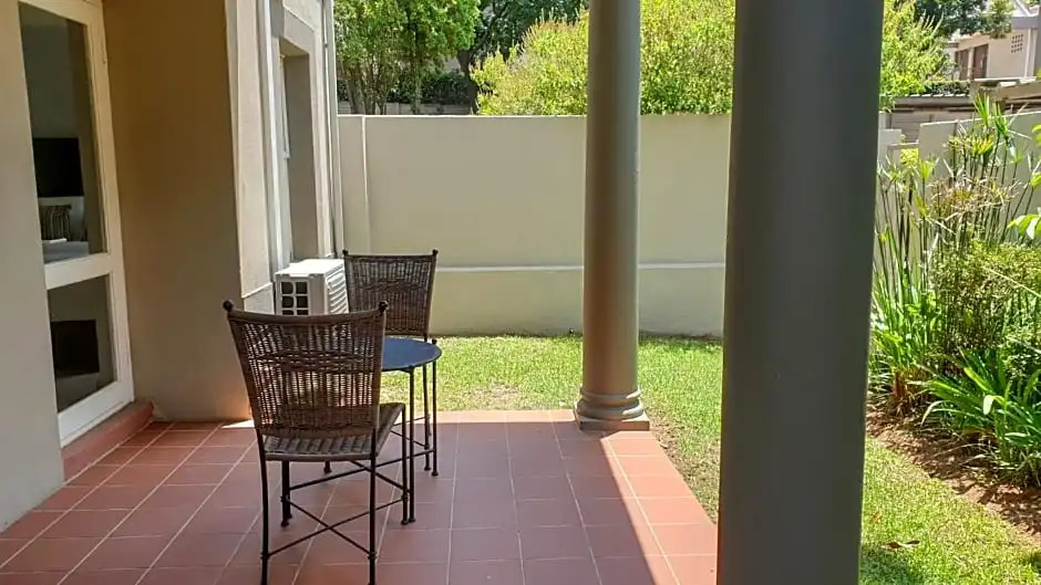 Sandton Executive Suites - Villa Via