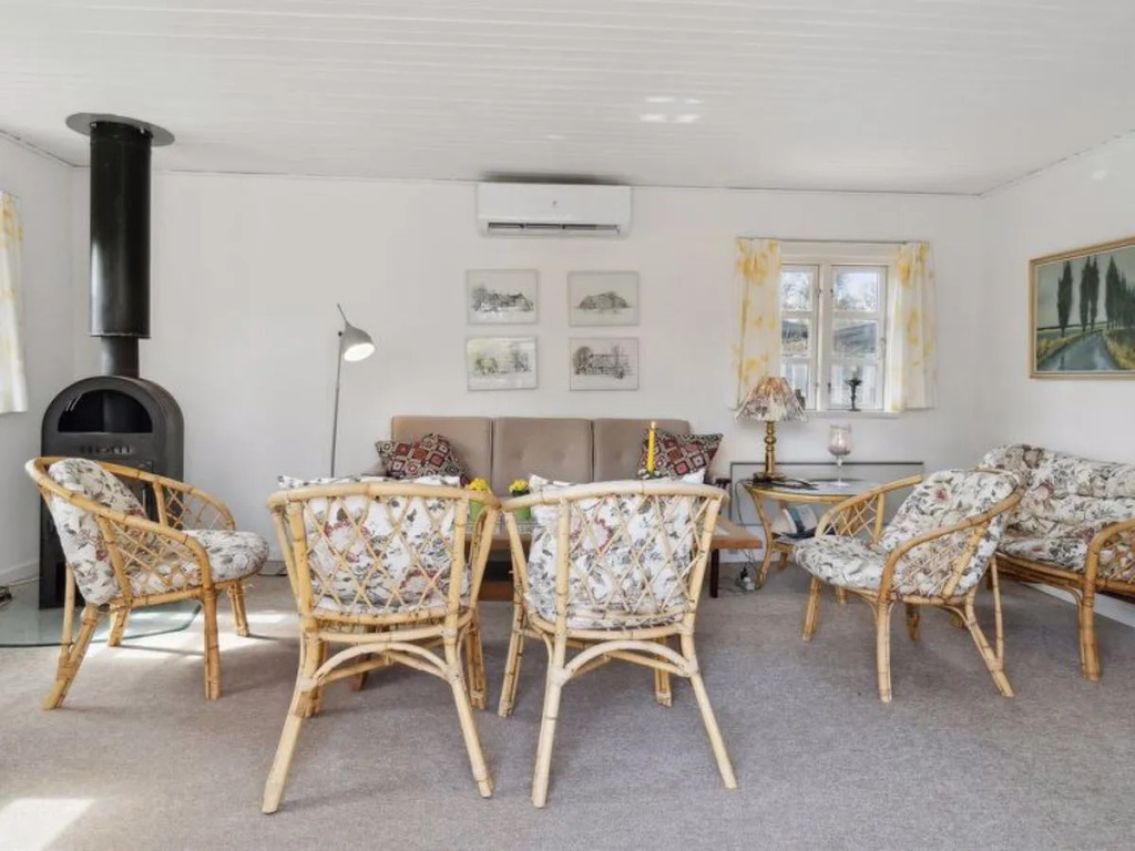 Holiday Home Ingobert - 50m from the sea by Interhome