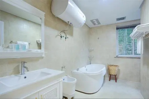 Linxi Bieyuan Hotel