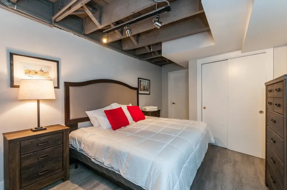 BOS007 2 Bedroom Apartment By Senstay