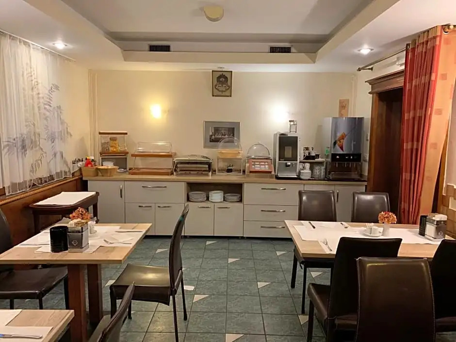 Hotel MANTOVA Vrhnika