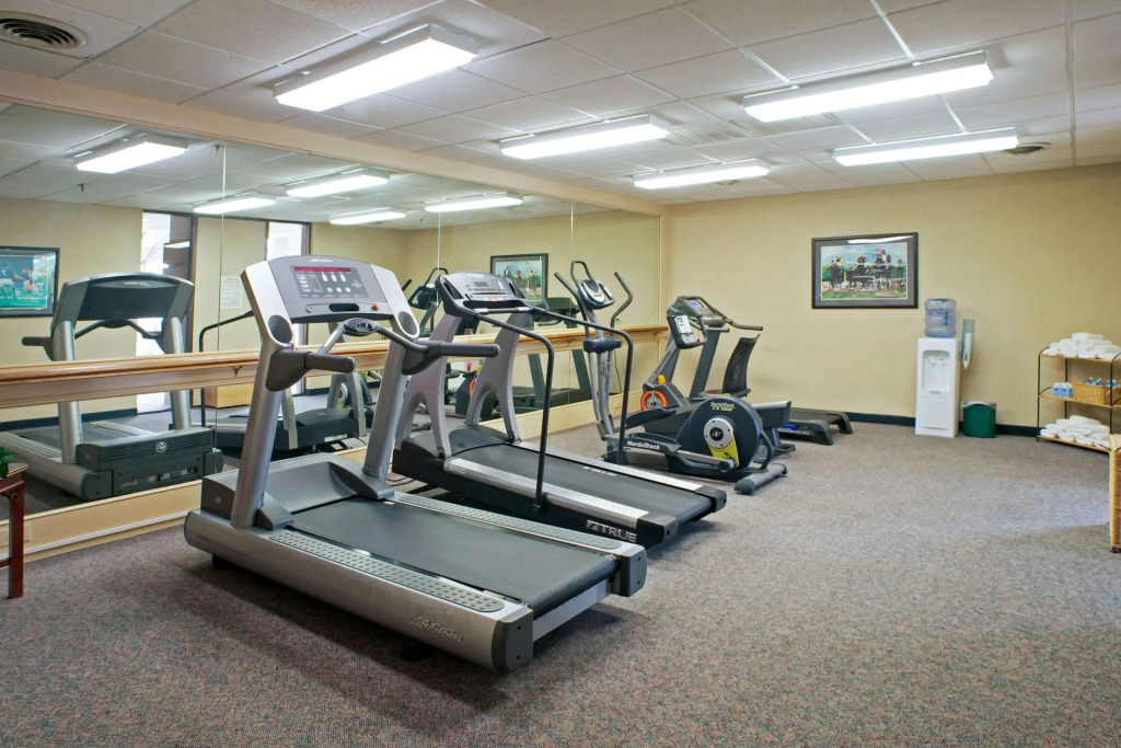 Clarion Hotel & Suites Convention Center Fredericksburg