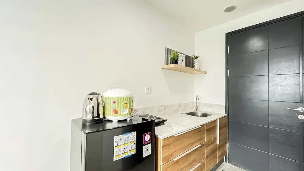 Studio Apartment Collins Boulevard Near Summarecon Mall Serpong
