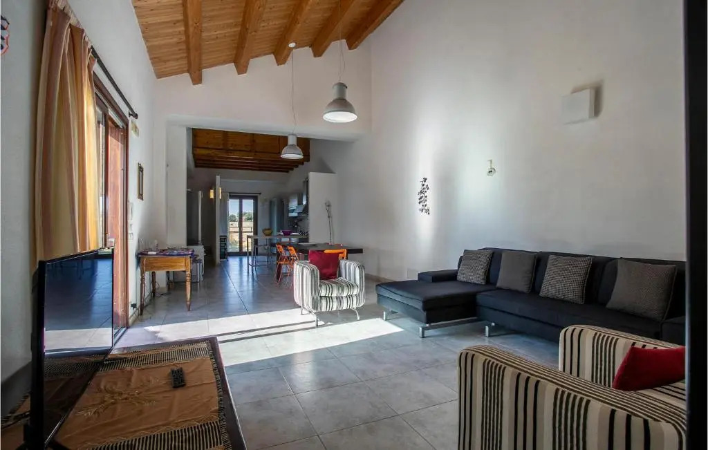 Stunning Home In Ragusa