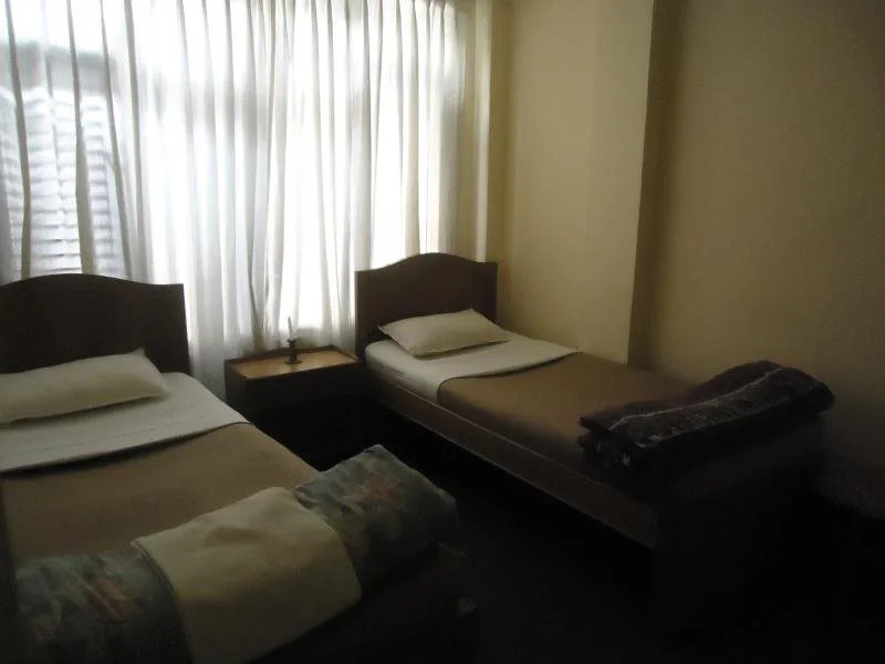 Hotel Red Planet