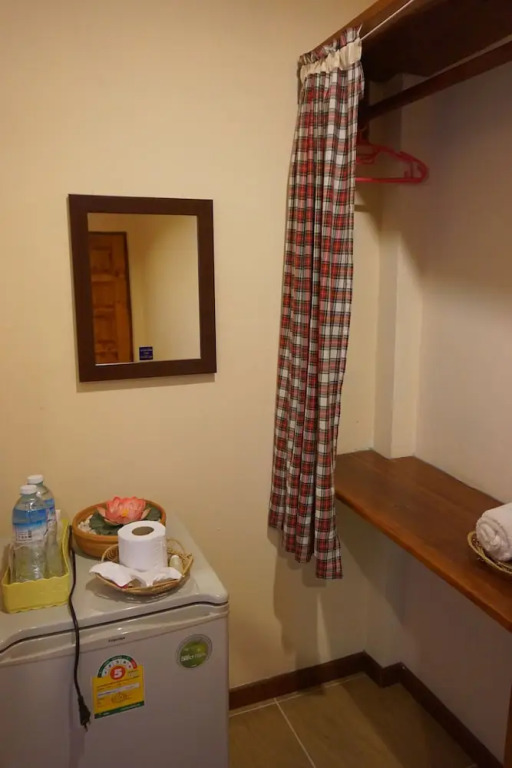 Ruean Bua Resort
