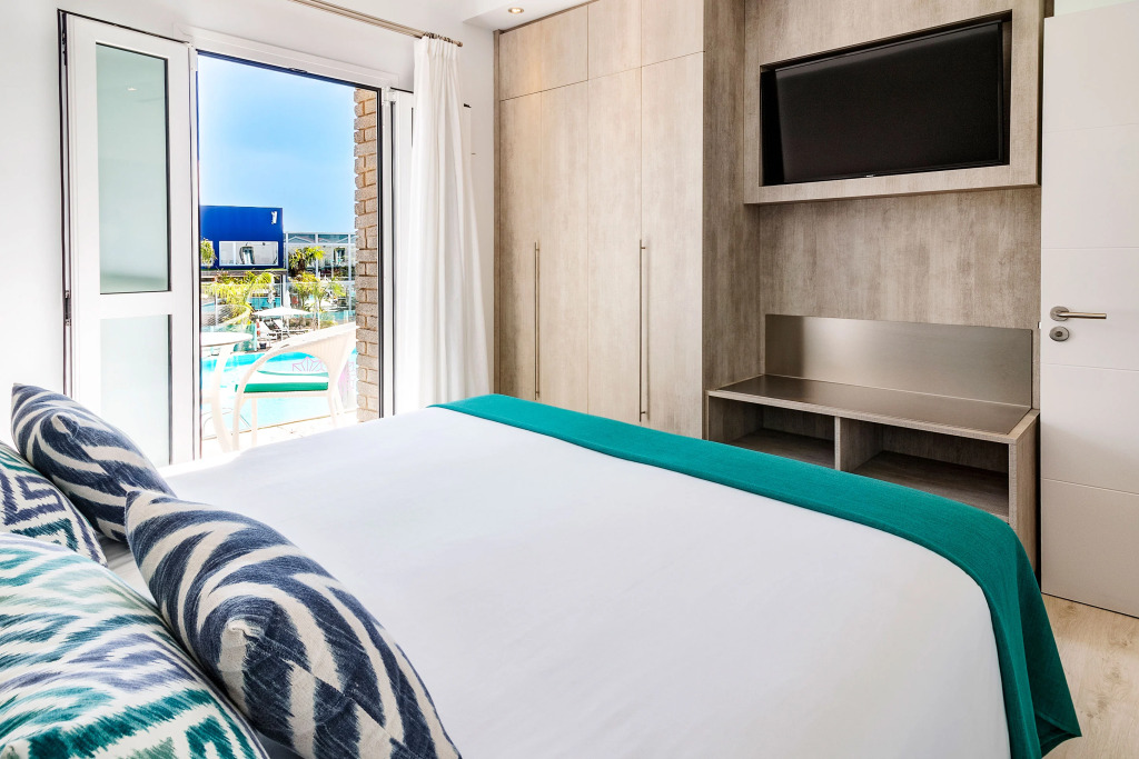Hotel LIVVO Los Calderones
