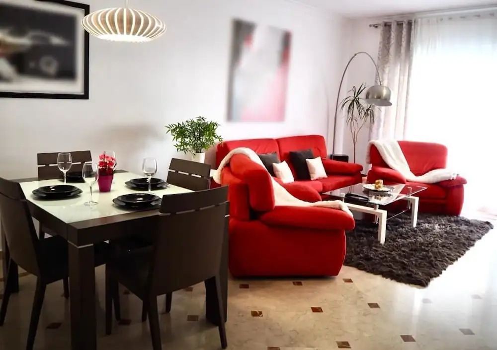 2º MTR - Marbella Temporary Rent 3 bedrooms Av del Mar