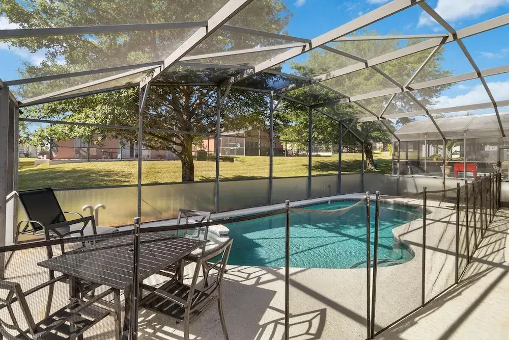4/2 Private Pool House Near all Famous Attractions!!!