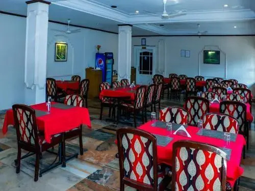 Super Townhouse Edassery Resort