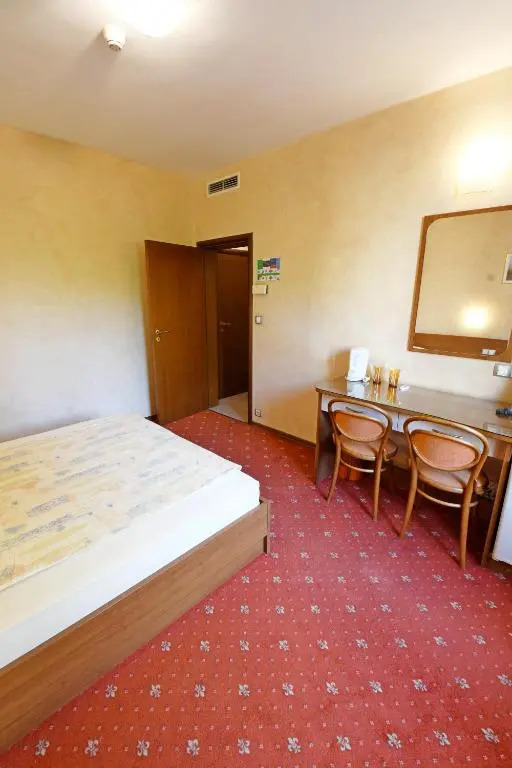 Hotel Rai