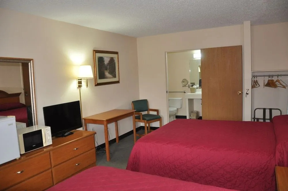 OYO Malden Airport Inn