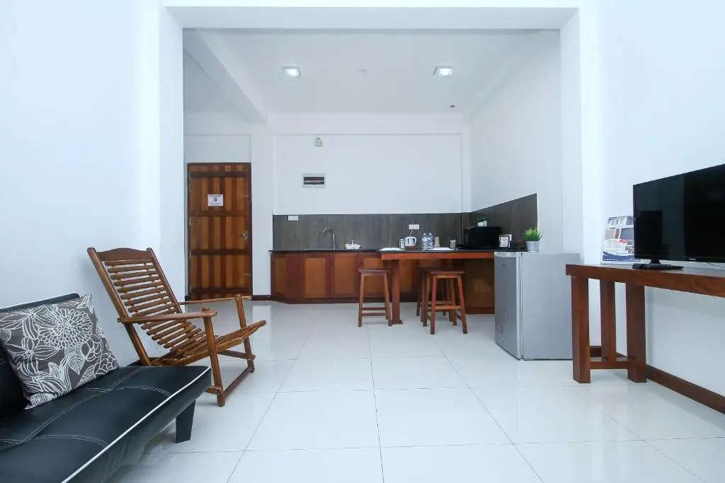 Iddamal Apartments