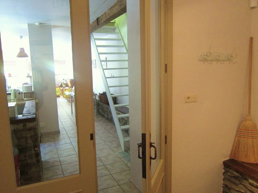 Cozy Chalet in Bohan Near Forest