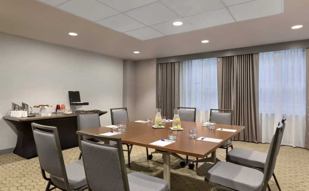 Delta Hotels by Marriott Green Bay
