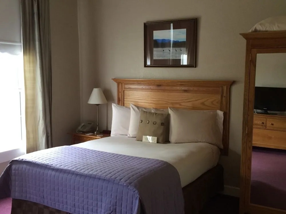 Heritage Inn