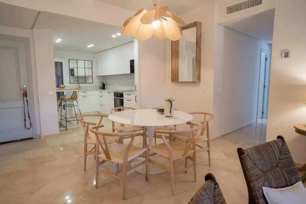 3+1 bed apartment, 100m away from the beach
