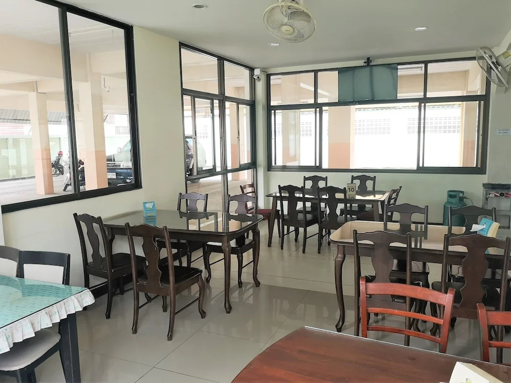 Tonkhoon Hotel