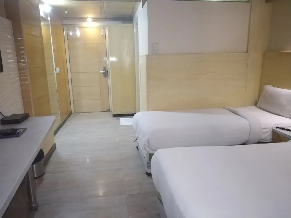 Hotel Krishna Plaza -Near Connaught Place and New Delhi Railway Station BY M S Hospitality