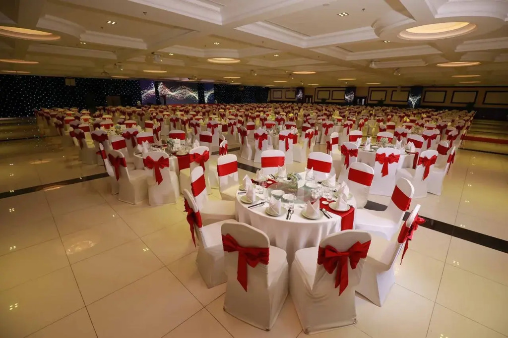 Becamex Hotel New City