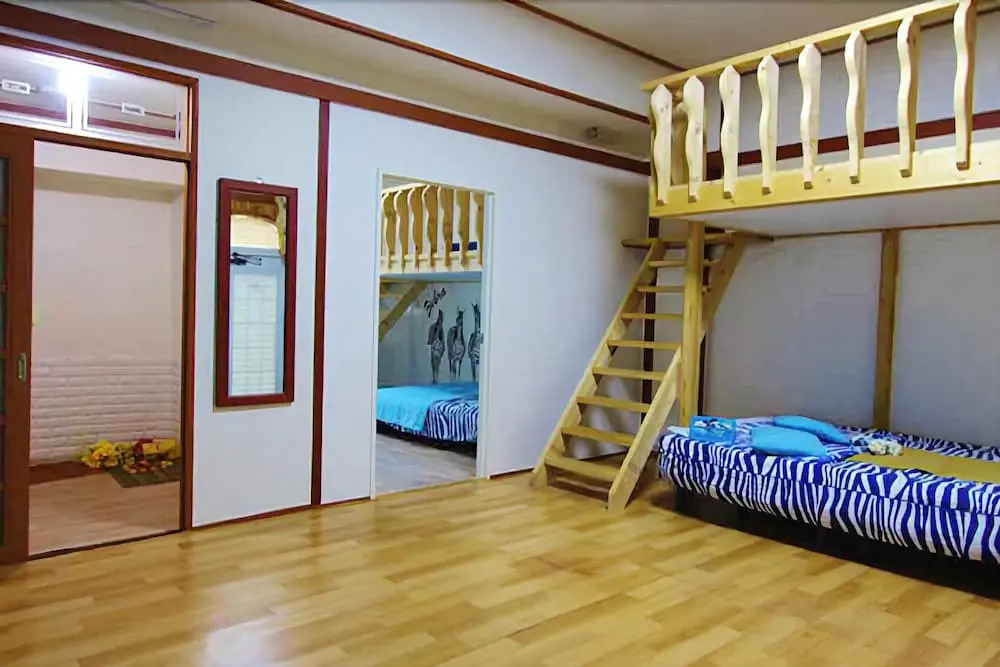 Yangsan Baecome Pension