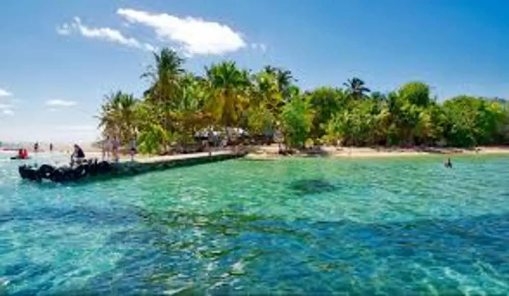 House With 2 Bedrooms in Le Gosier, With Enclosed Garden and Wifi - 3 km From the Beach