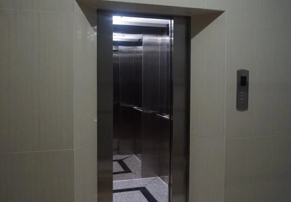 Minh Nhi Hotel