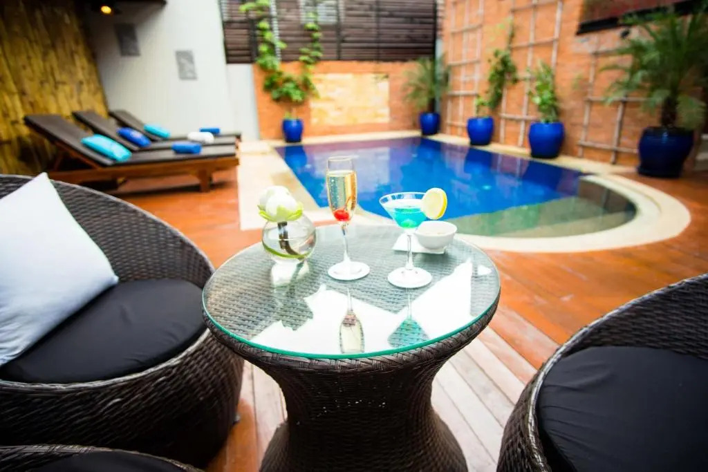 River Retreat Boutique Hotel