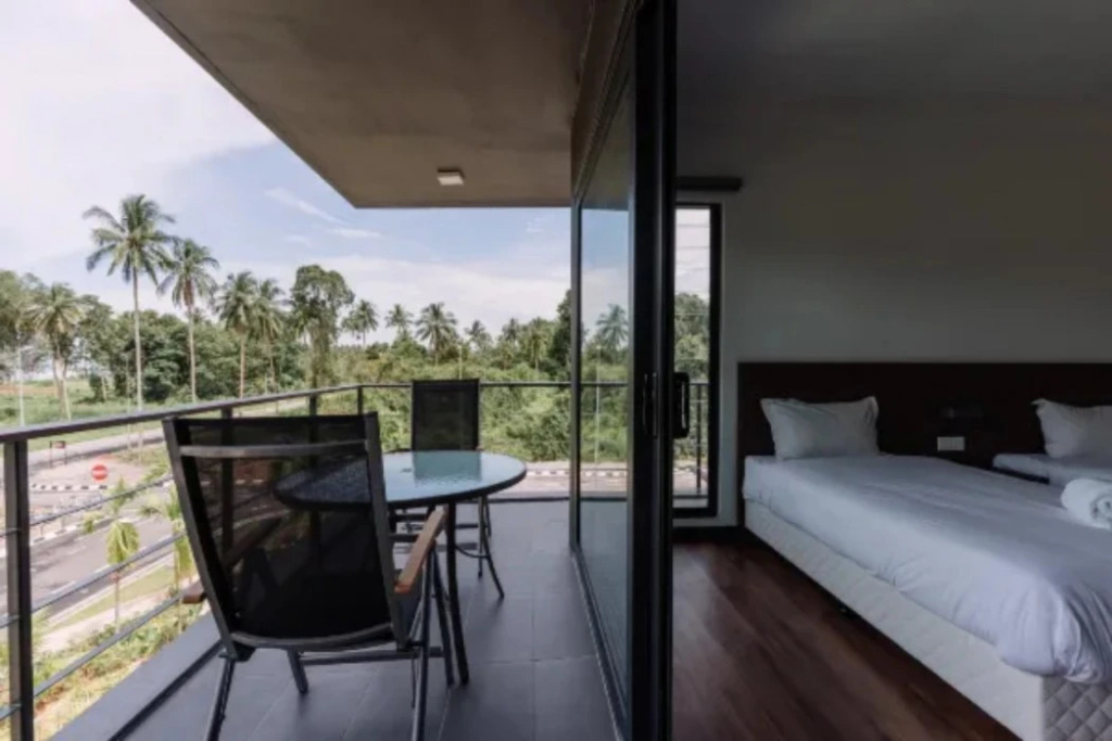 Roxy Sematan Villa & Townhouse