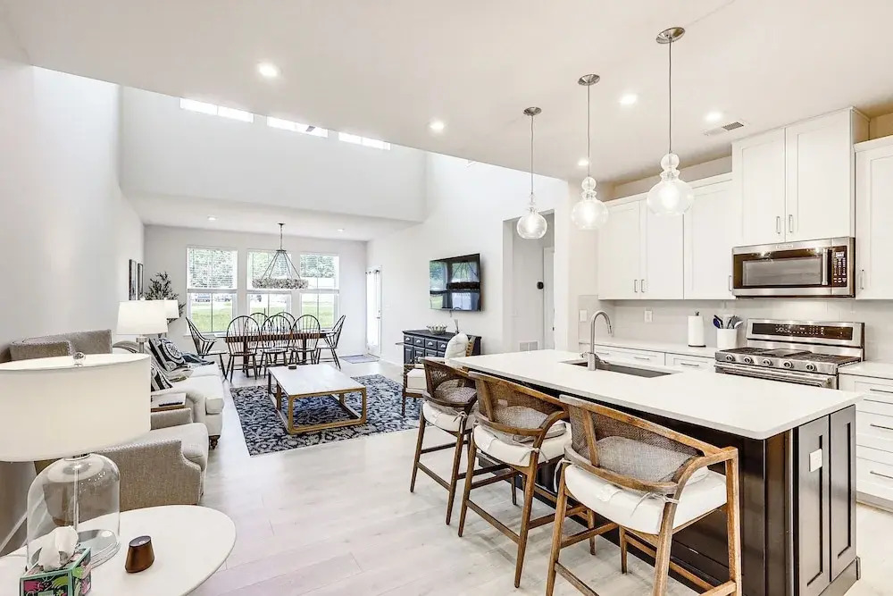 5 Mi to Bethany Beach: Retreat w/ Pool Access