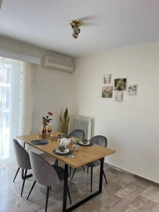 Top roof appartment Oropos 5' beach