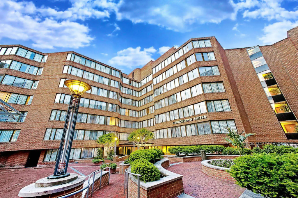 Georgetown Suites