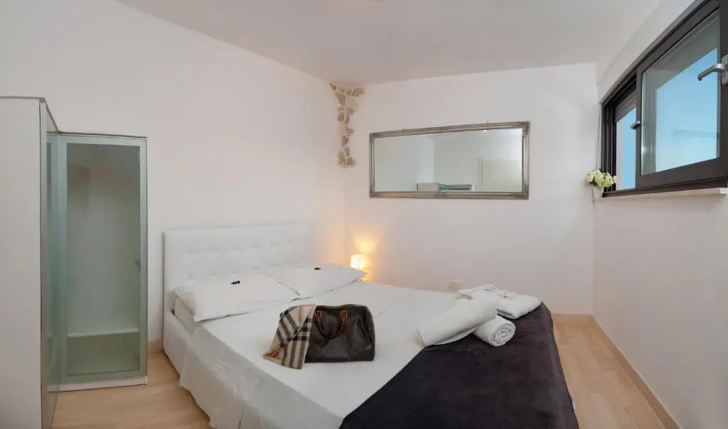 Luxury Villa Luminosa