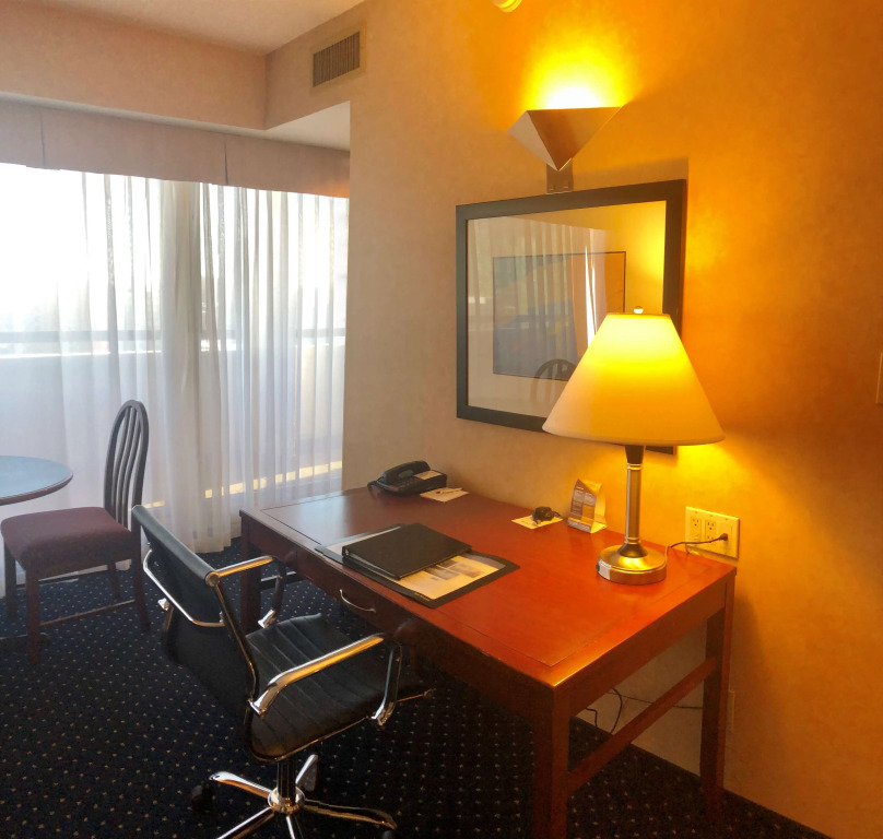 Best Western Plus Suites Downtown Calgary