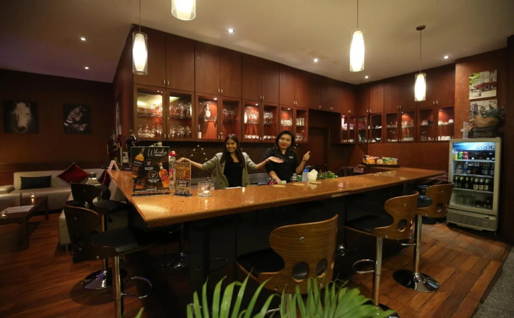 Public House Bangkok, a Member of Design Hotels
