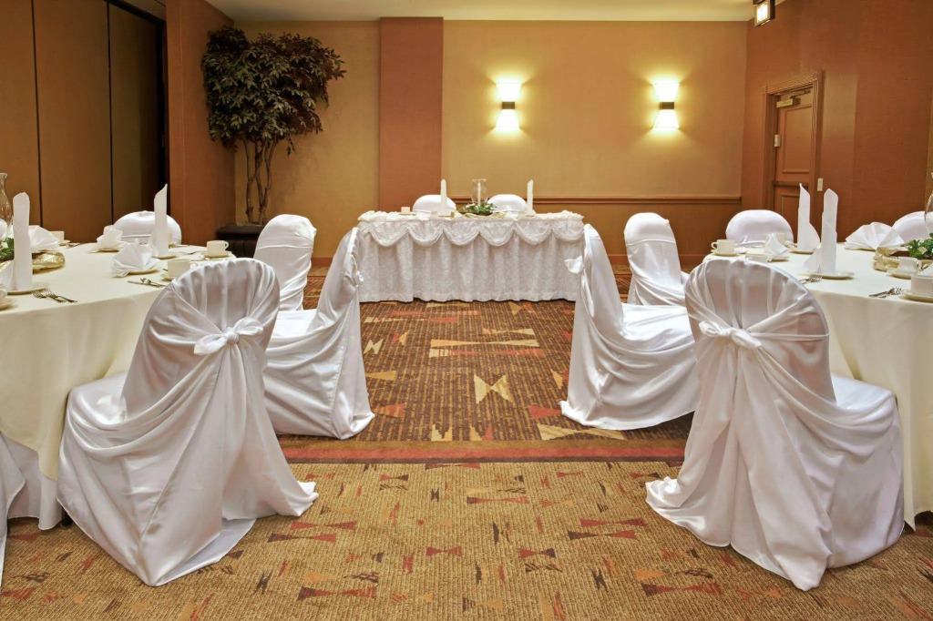 Holiday Inn Houston Intercontinental Airport by IHG