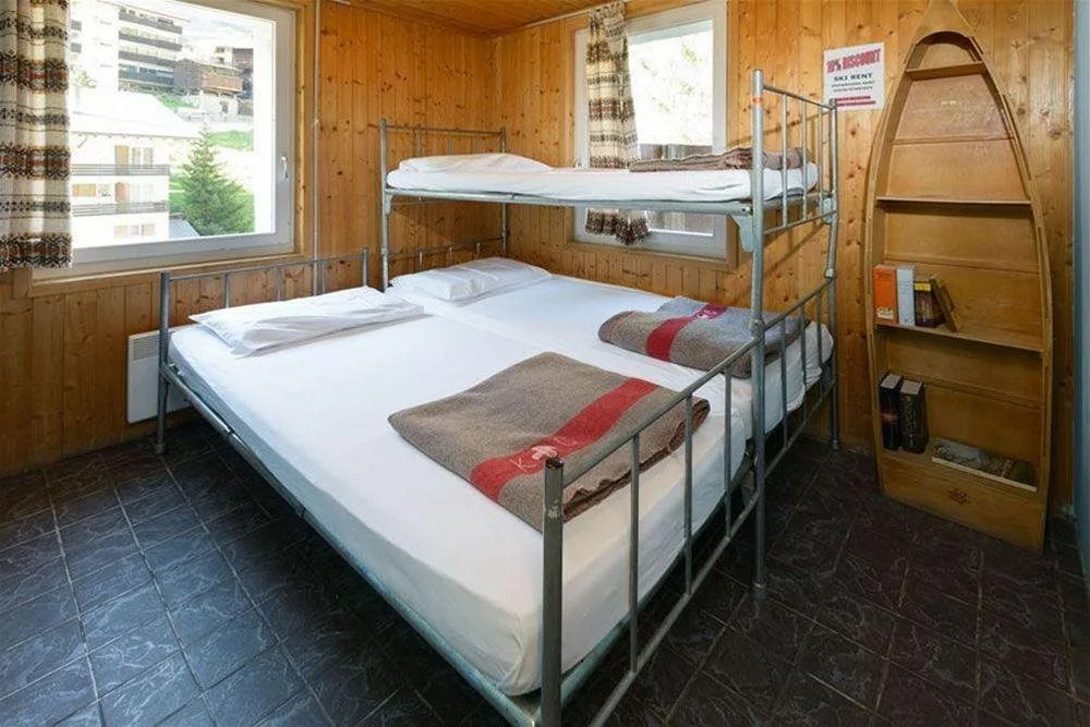 Matterhorn Hostel