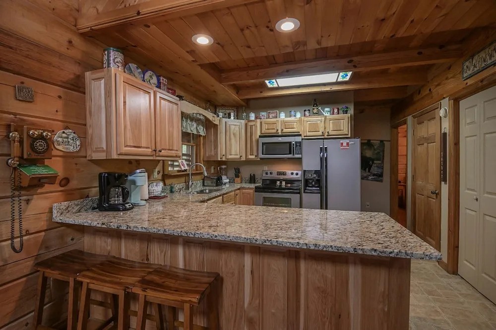 Heavens Delight by Eagles Ridge Resort