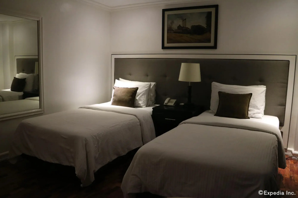 Sugarland Hotel
